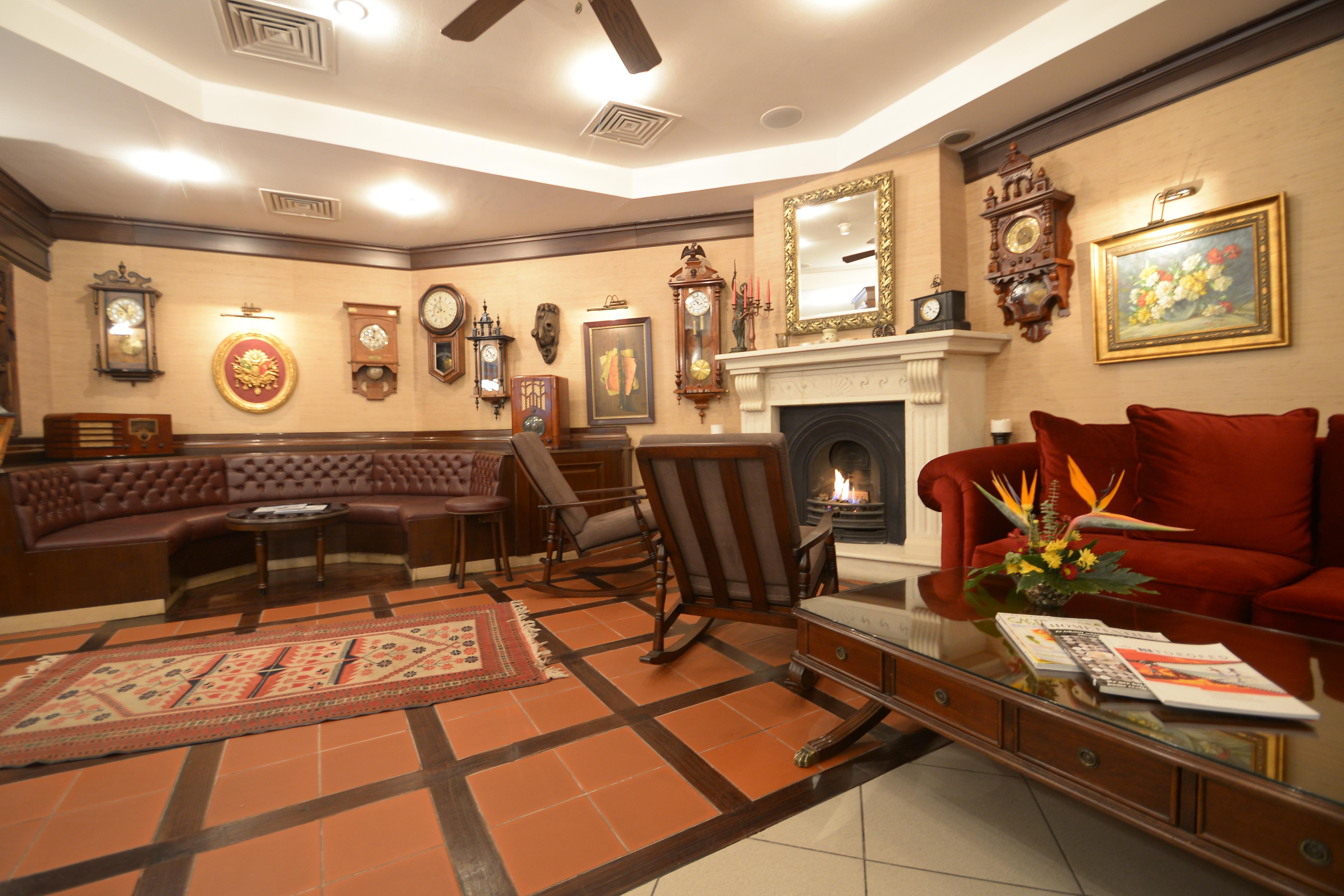 Karaca Hotel
