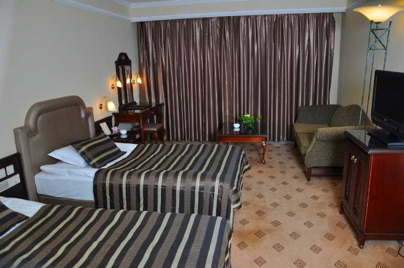 Karaca Hotel